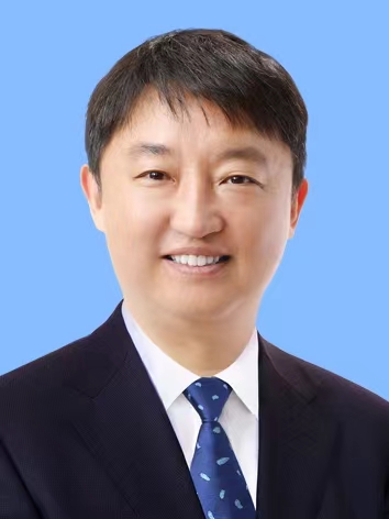 张诚.jpg